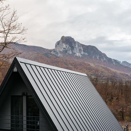 Karl'S Cabin By Black & White Panoramic Rimetea Exterior photo
